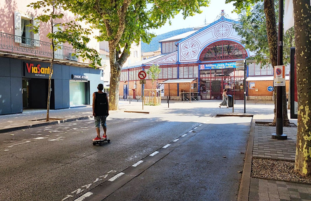Le radar pédagogique et le vélo, des dispositifs au service de la ville apaisée