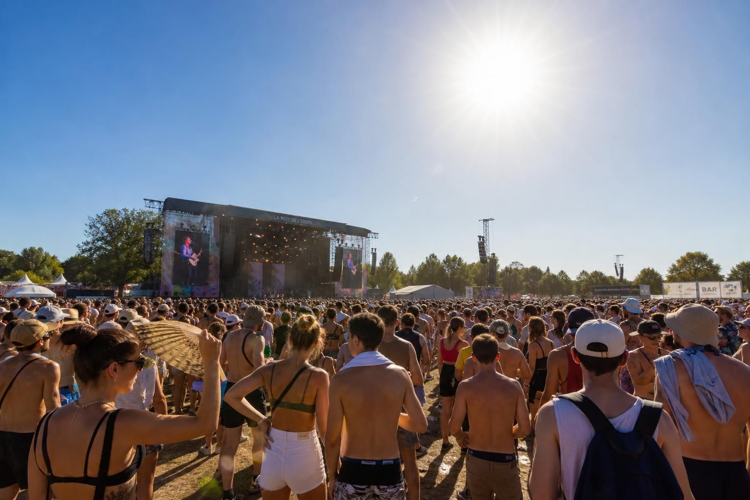 Découvrez les risques d'annulation de la Fête de la musique 2026 liés aux aléas climatiques et les mesures prises pour assurer cet événement culturel malgré le changement climatique.
